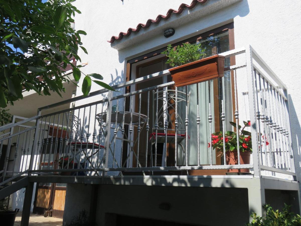 Studio Apartment Meden Pomer Exterior photo